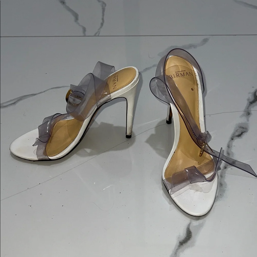 🚨SEND OFFERS🚨 Alexandre Birman Transparent Heels with white Accents